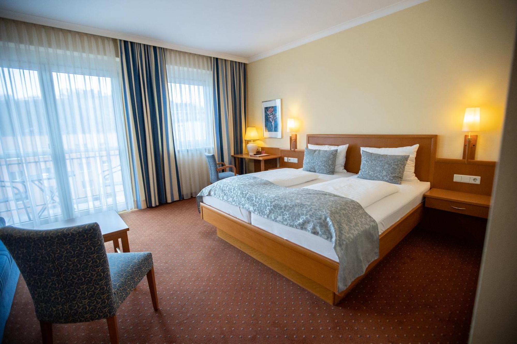 Hotel Stadt Wien Bad Schallerbach Eksteriør bilde