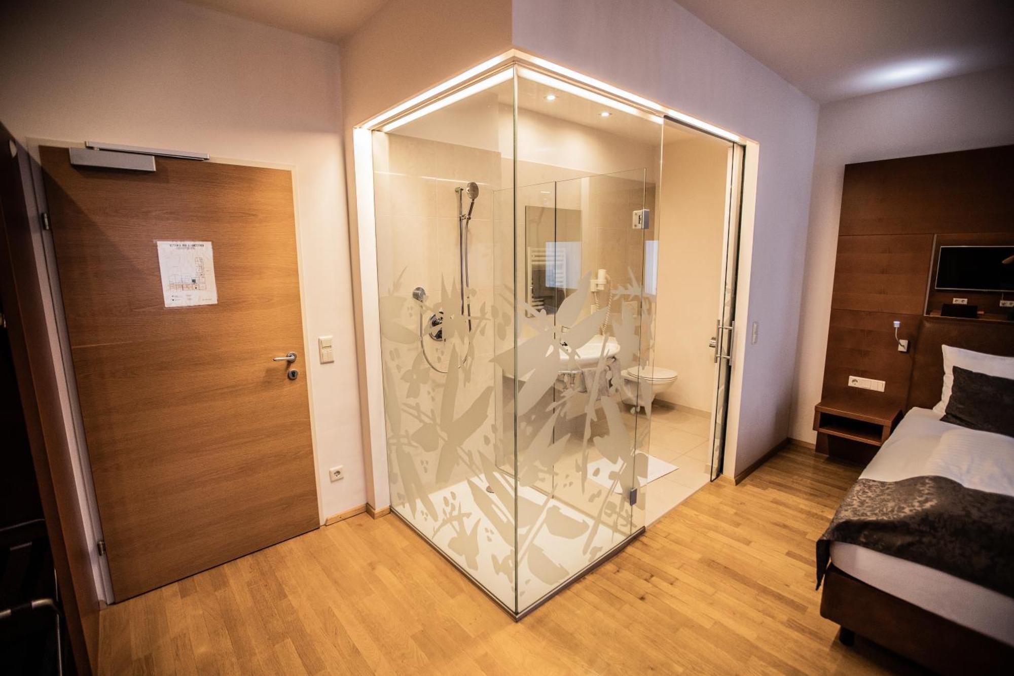 Hotel Stadt Wien Bad Schallerbach Eksteriør bilde