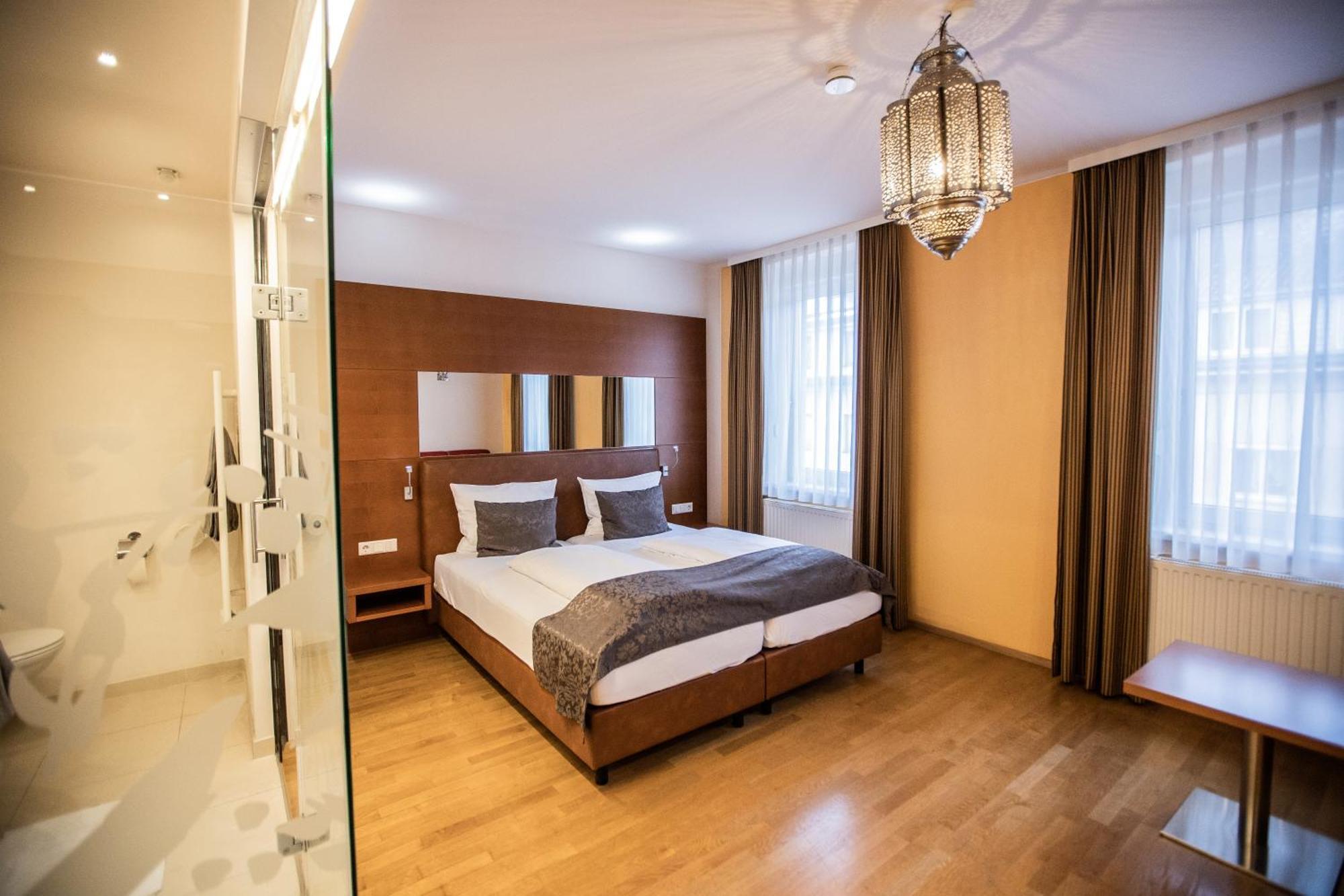 Hotel Stadt Wien Bad Schallerbach Eksteriør bilde